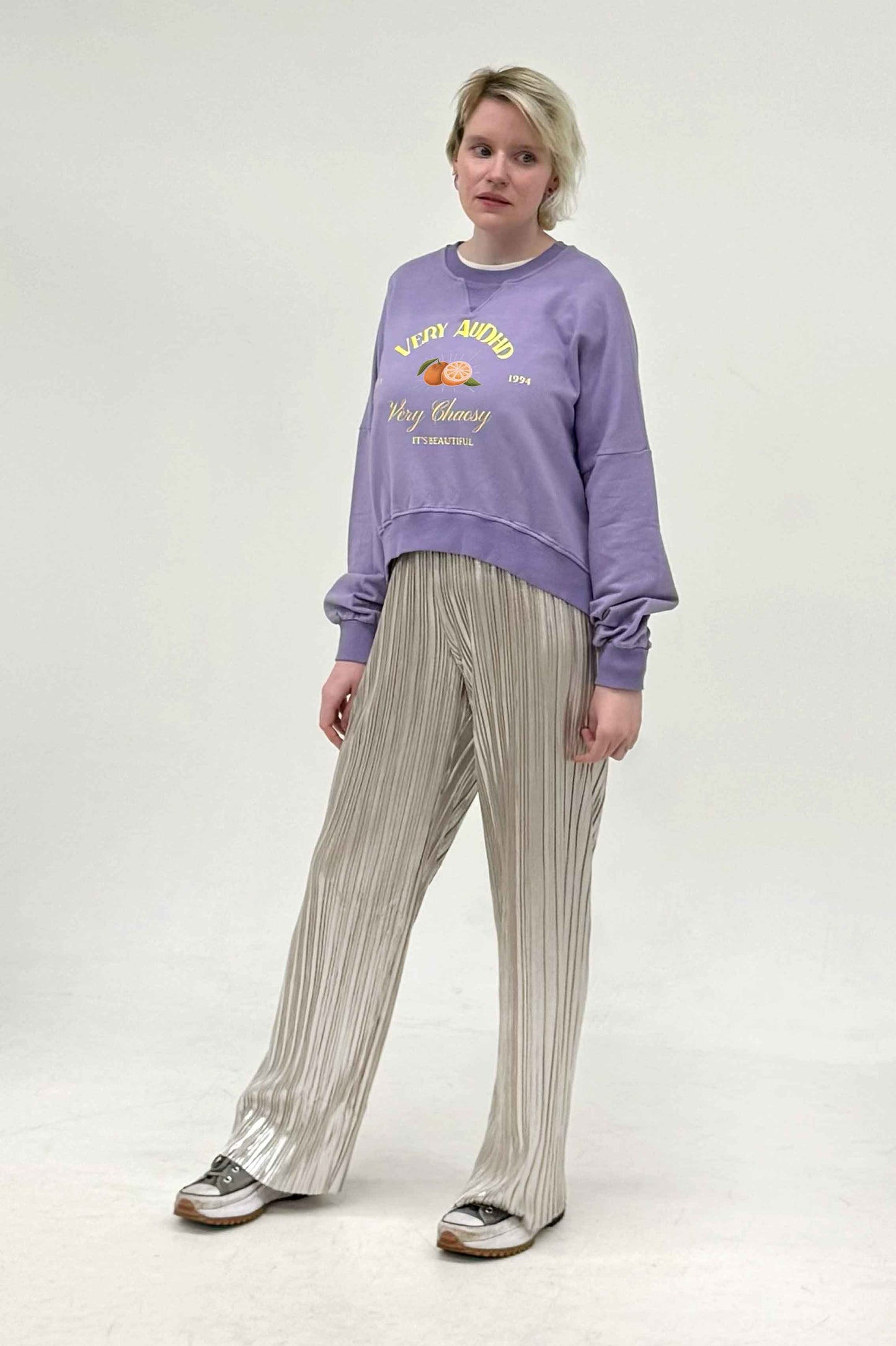 VERY AuDHD - Oversized Crew Neck Sweatshirt in Lilac